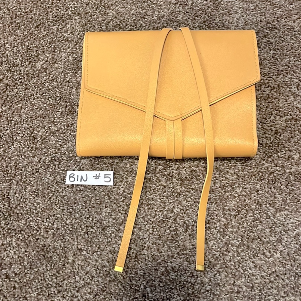 2/$20 Tech Organizer Roll NWT